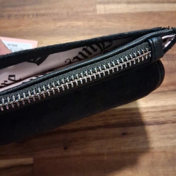 Juicy Couture All that Glitters Wristlet Wallet Liquorice & Silver *NWT* - Picture 4 of 6